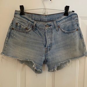 Levi’s 501 jean shorts
